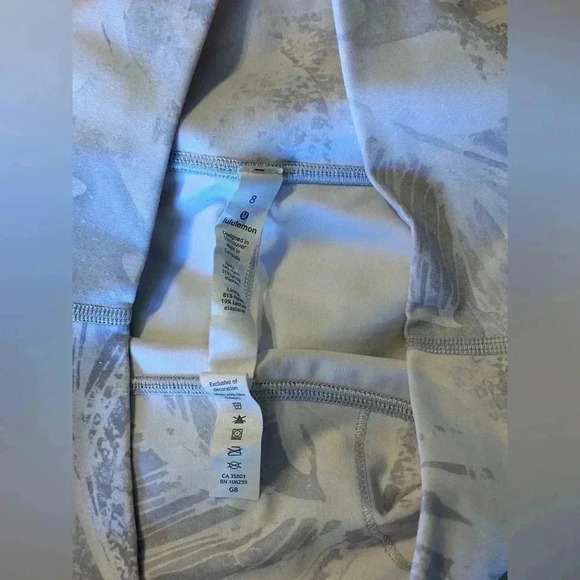 Lululemon Wunder Under High Rise Tight 25” Tropical Shadow Starlight Size 8 - Picture 8 of 8